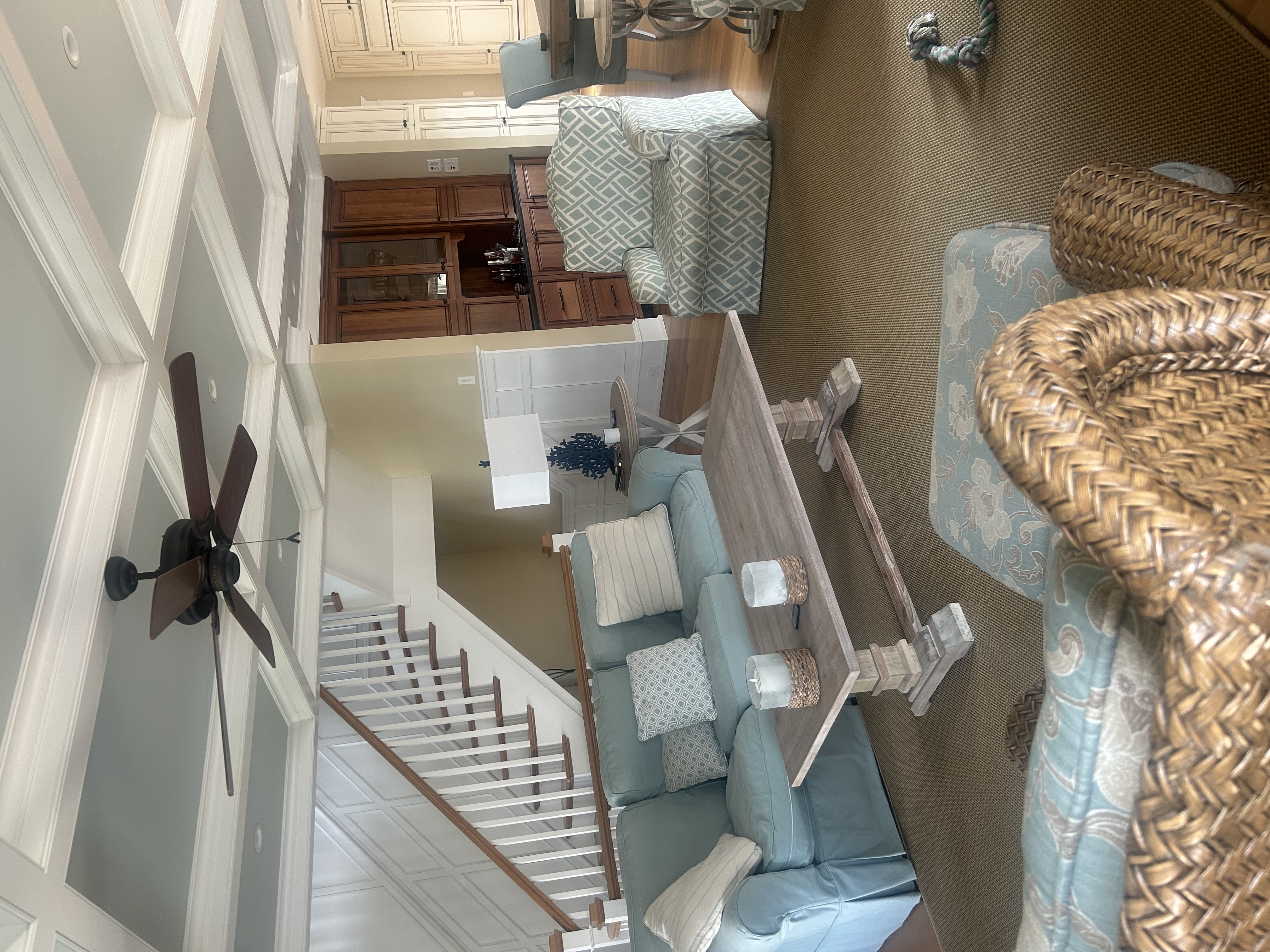 Living room before redesign